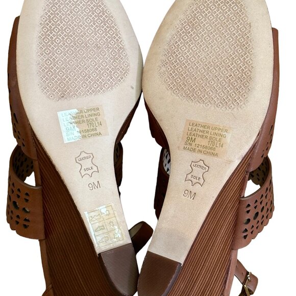 Tory Burch Perforated Gladiator 85MM (3.25")  Wedge, Size 9 - Picture 9 of 10